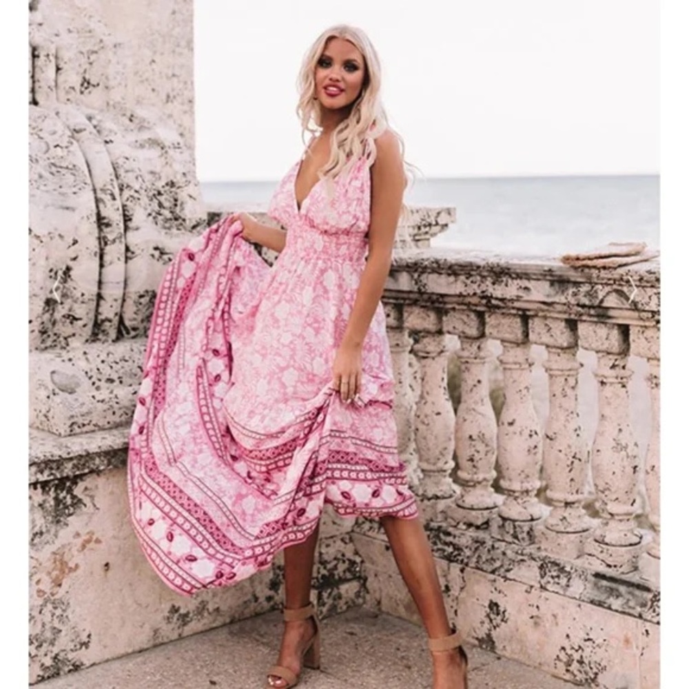Aakaa beautiful pink floral flowy maxi sundress from high end boutique